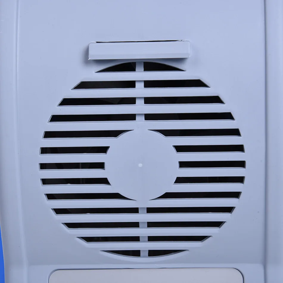 7.5L Mini Warming and Cooling Car Vehicle Refrigerator 12V Hot and Cold Double Use Car Freezer Fridge For Car And Home 7.5L Mini Warming and Cooling Car Vehicle Refrigerator 12V Hot and Cold Double Use Car Freezer Fridge For Car And Home