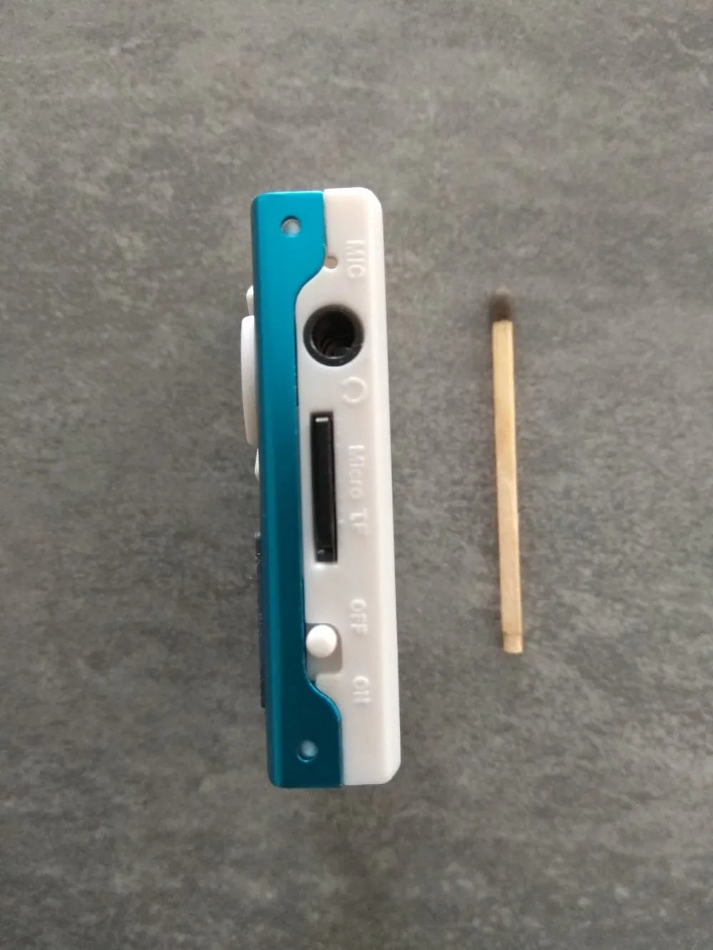 Portable USB Mini MP3 Player LCD Screen Support Micro SD TF Card With Sport Design Free Shipping 30JUL002_副本