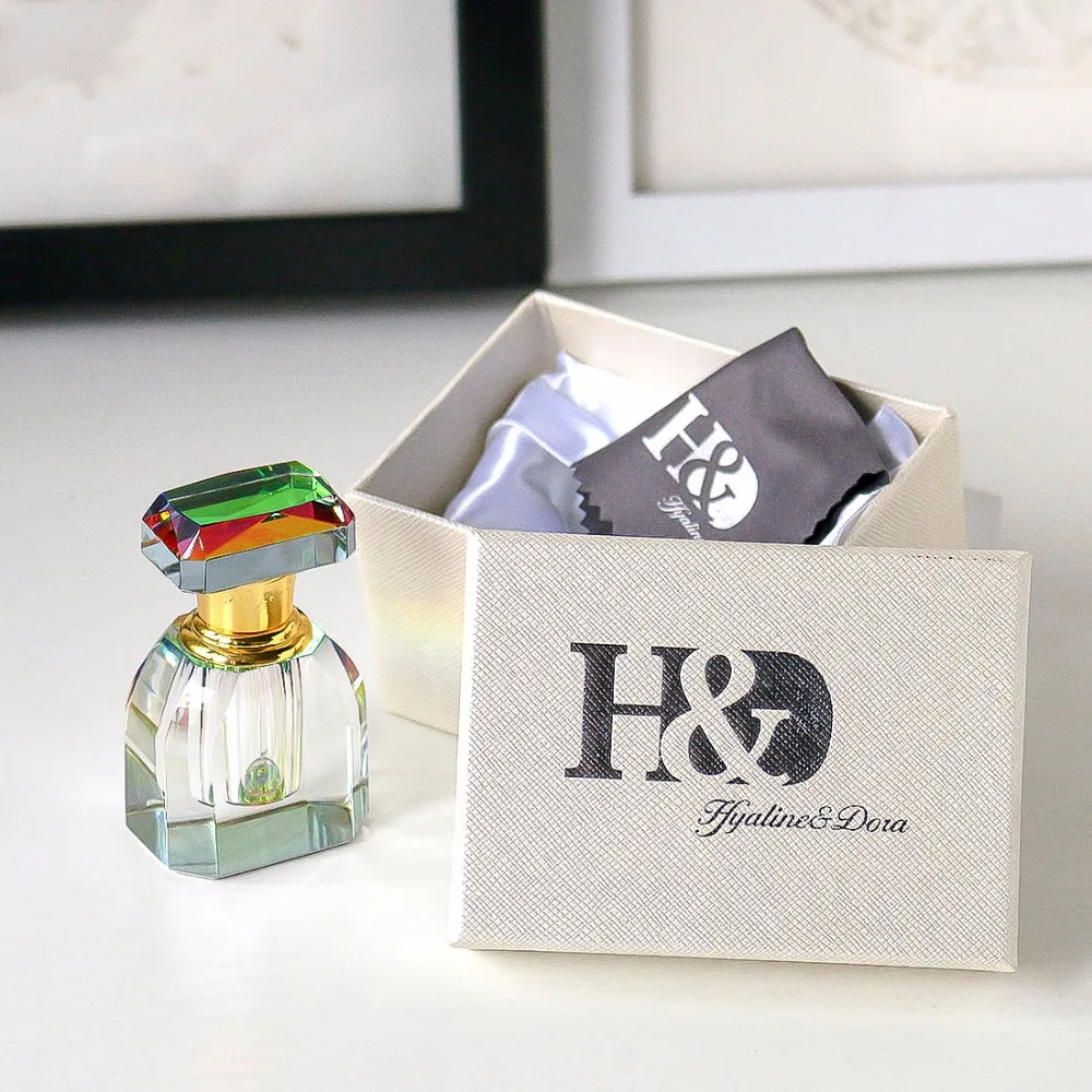 H&D 4ML Clear Vintage Crystal Empty Mini Refillable Perfume Bottle Table Decor Gift Antiqued Empty Perfume Containers Home Decor H&D 4ML Clear Vintage Crystal Empty Mini Refillable Perfume Bottle Table Decor Gift Antiqued Empty Perfume Containers Home Decor