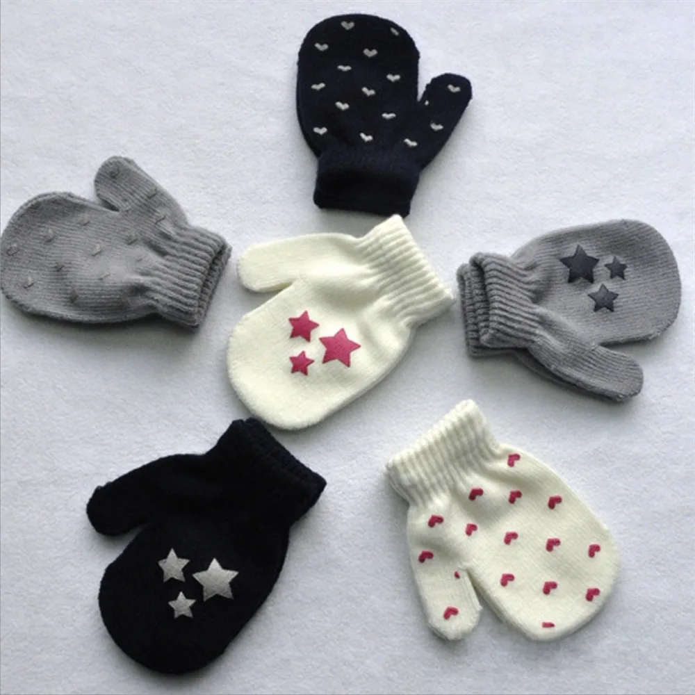 

Dot Star Heart Pattern Mittens Boys Girls Soft Knitting Warm Gloves