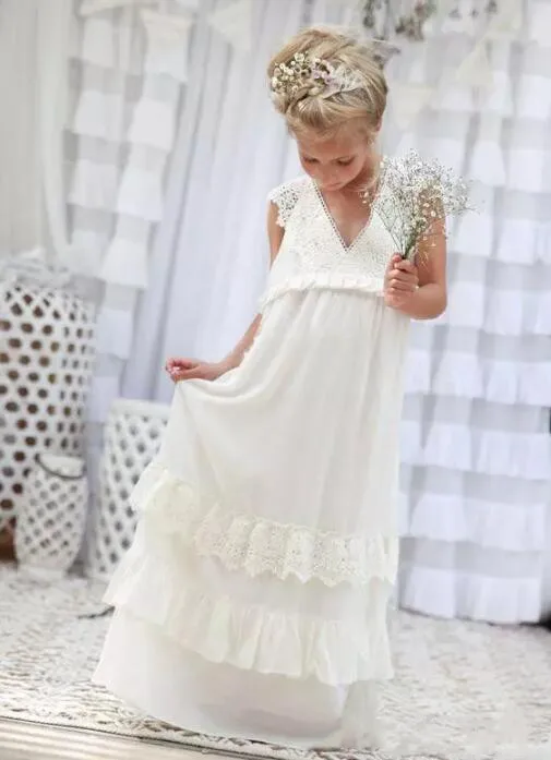 Romantic-2017-New-Arrival-Boho-Flower-Girl-Dresses-For-Weddings-Cheap-V-Neck-Chiffon-Lace-Tiered