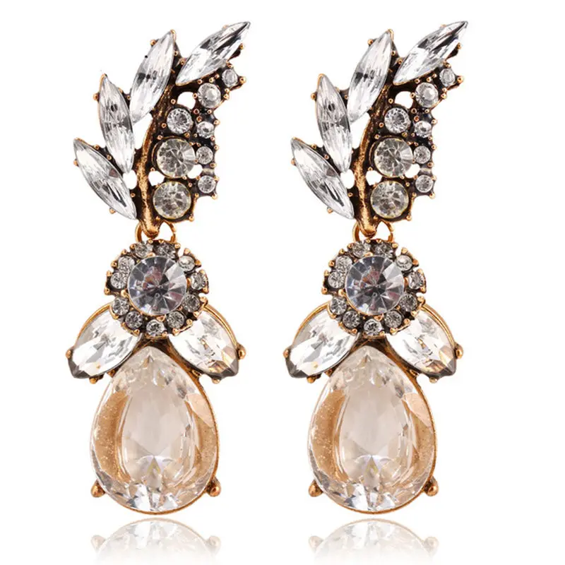 Fine Jewelry Summer Style White Leaf Crystal Acrylic Earrings Irregular Geometric Figure Big Crystal Water Earrings Women (1)
