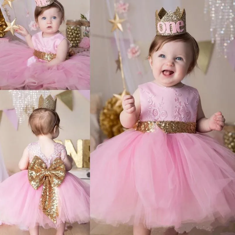 

Pink Cute Princess Birthday Party Gowns with Sequin Belt Bow V-Back Any Size and Any Color O-Neck Sleeveless Flower Girl Dresses