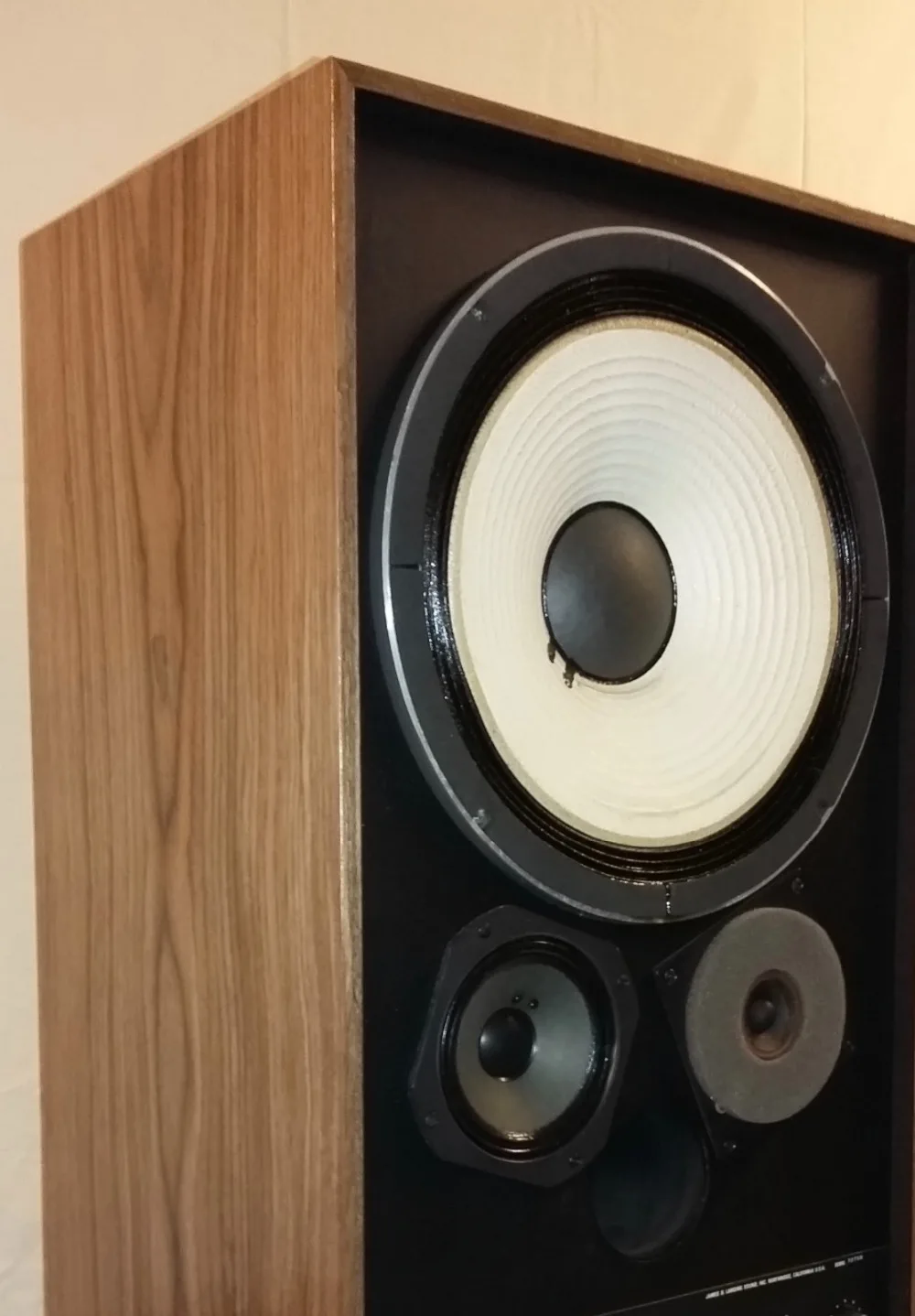 Wood Veneer 2pcs/Lot L:2.5Meters/pcs Width:30CM Thickness:0.25mm Vintage American Style Black Walnut Veneer Sound Skin