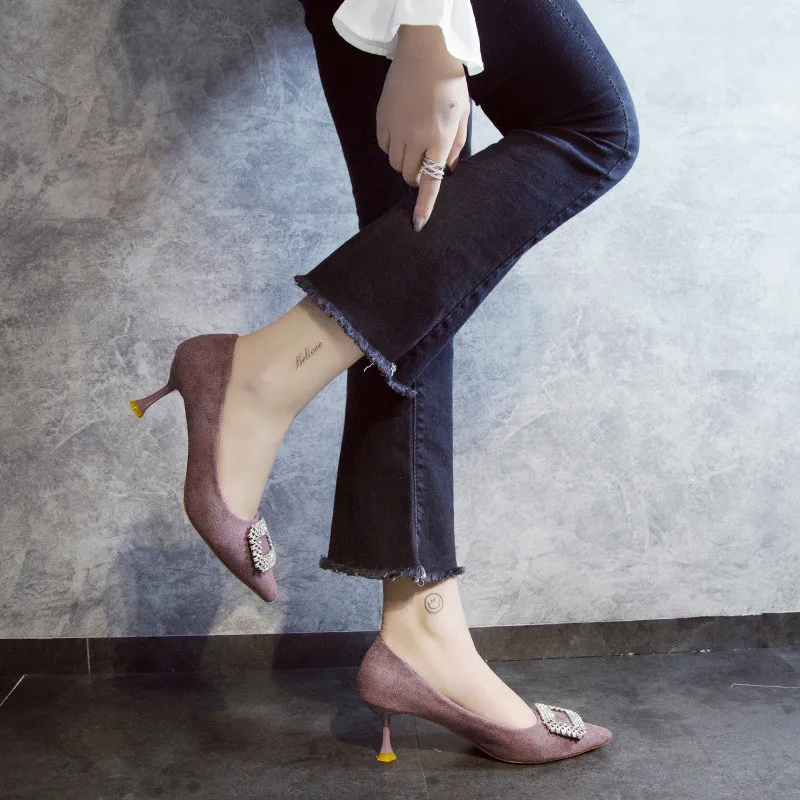 Lurxuy/Женская офисная обувь с украшением в виде кристаллов; модная обувь на тонком высоком каблуке с острым носком - Цвет: Фиолетовый