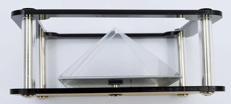 Universal 3D Holographic Projection Pyramid for smartphone 4.5-5.5 inch hologram display pepper ghost (5)