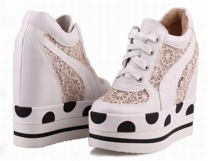 Cyabmoz Для женщин танкетке женская обувь на платформе увеличивающие рост высокие каблуки Кружево до Белая Дамская обувь Zapatillas Deportivas Mujer