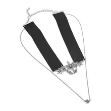 Fashion Punk Velvet Ribbon Collar Chain Choker Necklace Flower Crystal Pendant Jewelry Black