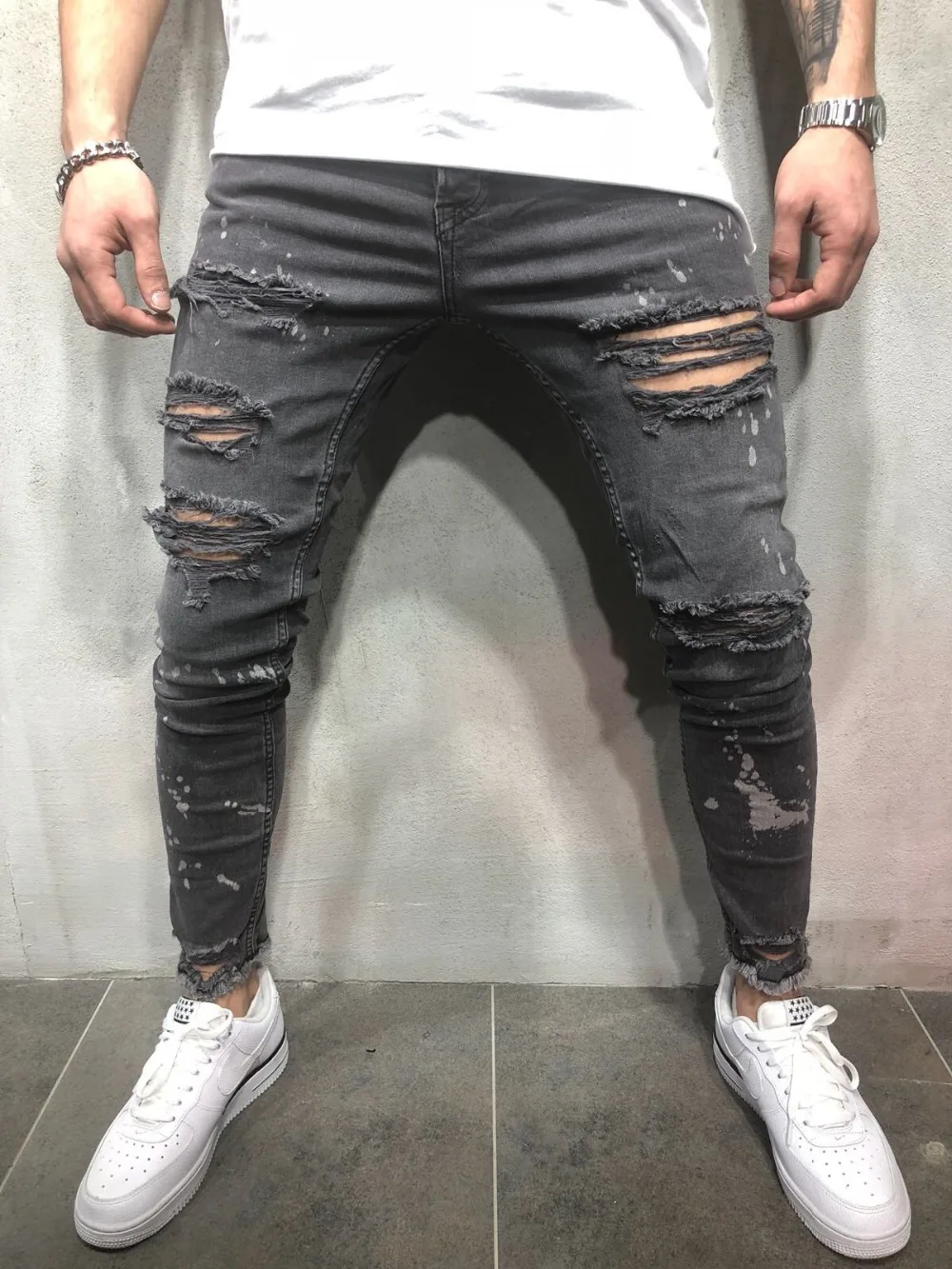 (2)