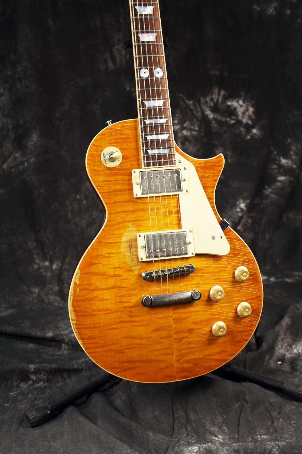 

10S GF McCready LP Style Aged/Relic Electric Guitar Lemonburst