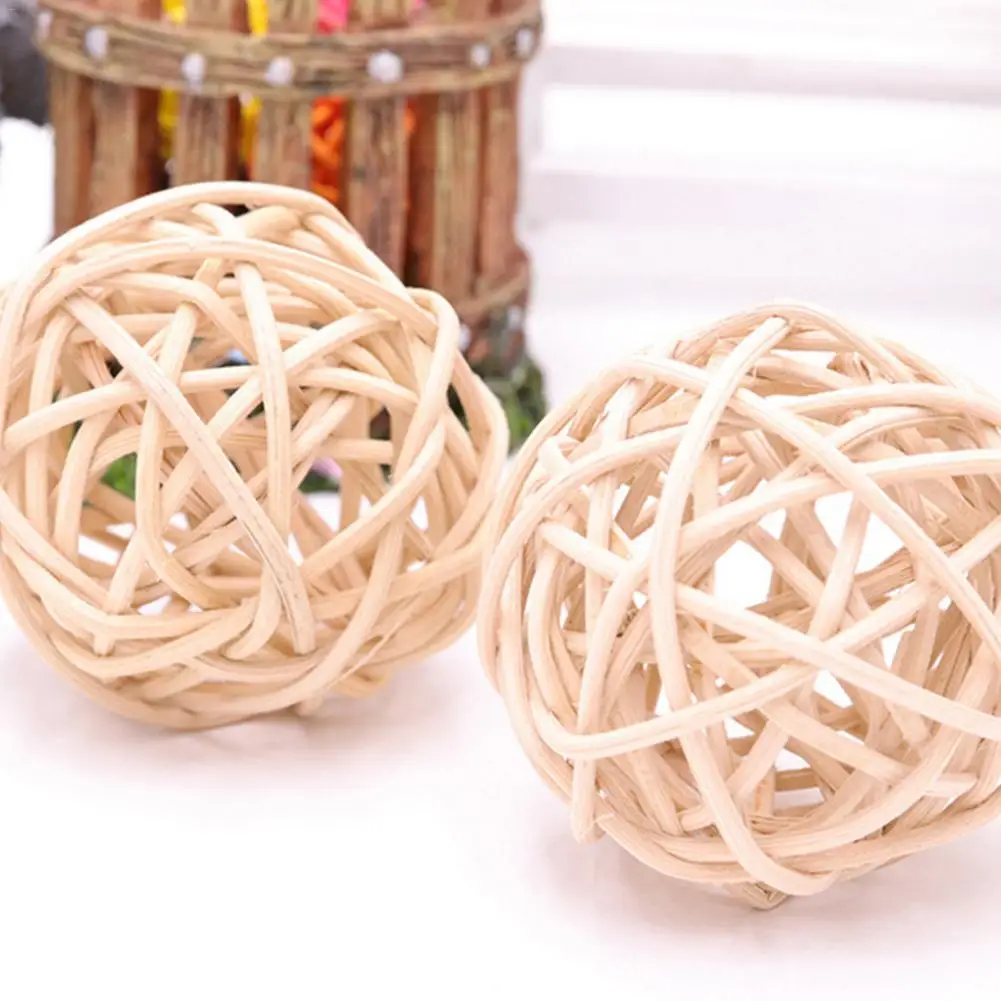 

Latest Rattan Branch Ball for Rabbit Syrian Hamster Small Animals Grinding Teeth Toy for Hamster Pet Goods