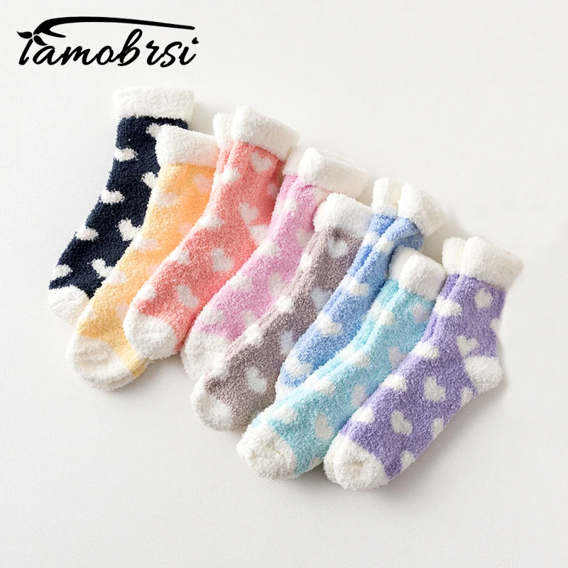 Очень теплые милые женские носки с сердечками; сезон осень-зима; плотные повседневные женские носки; плотные теплые Нескользящие зимние носки; Короткие хлопковые носки для женщин
