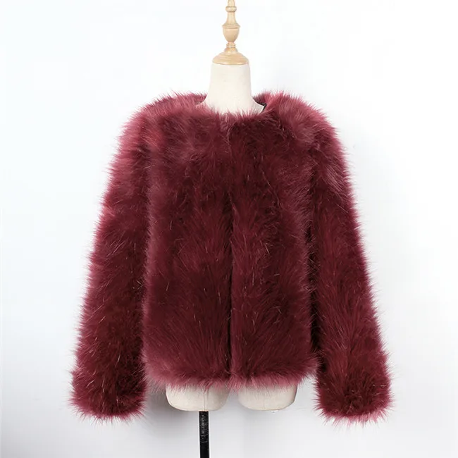 Элегантное короткое пушистое пальто из искусственного меха для женщин, толстая теплая зимняя куртка, верхняя одежда с рукавом 3/4, женское мохнатое черно-белое меховое пальто - Цвет: Бургундия