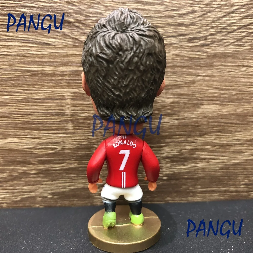 Soccerwe dolls figurine Sports stars C Ronaldo #7 classic  Movable joints resin model toy action figure collectible gift