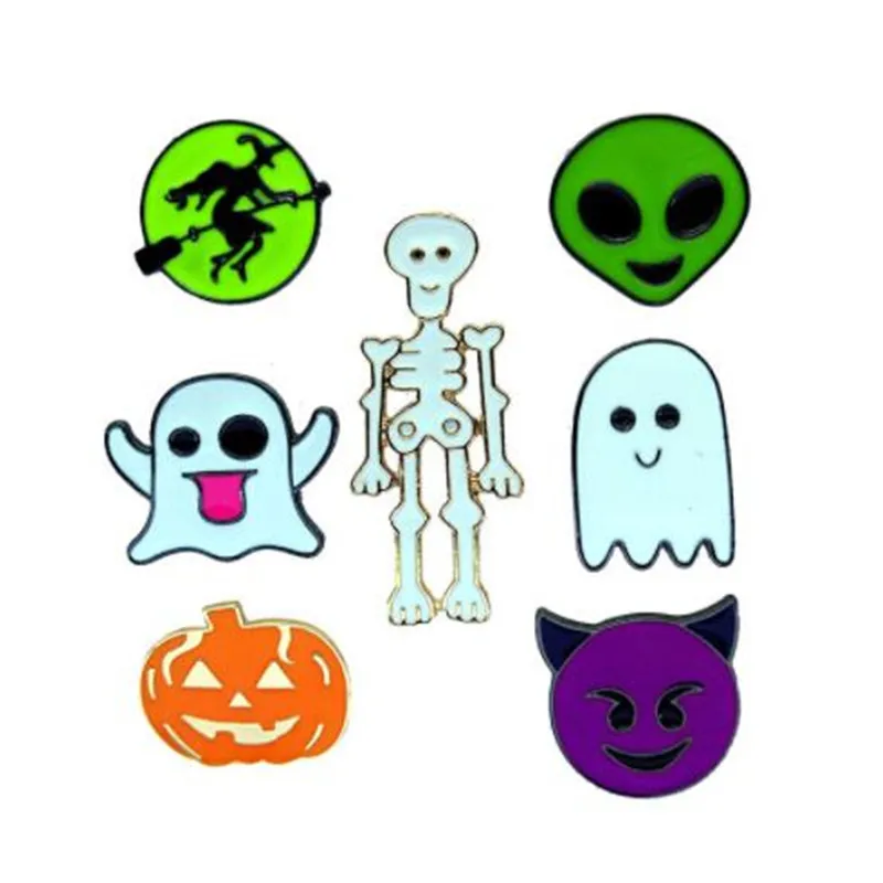 

WKOUD Cute Halloween Cartoon Cactus Ghost Pumpkin skeleton Witch Metal Brooch Pins Button Pins Gift Wholesale