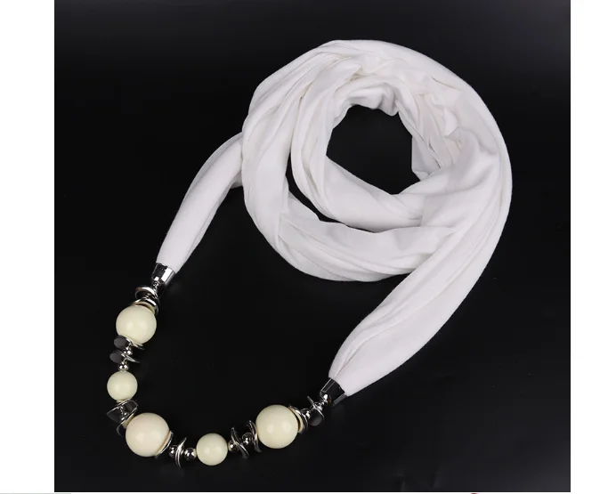 9 Colors Ethnic Unique Scarf Necklaces Resin Beads Pendant Neckerchief Statement Necklace Wraps Women Bohemia Necklaces Jewelry