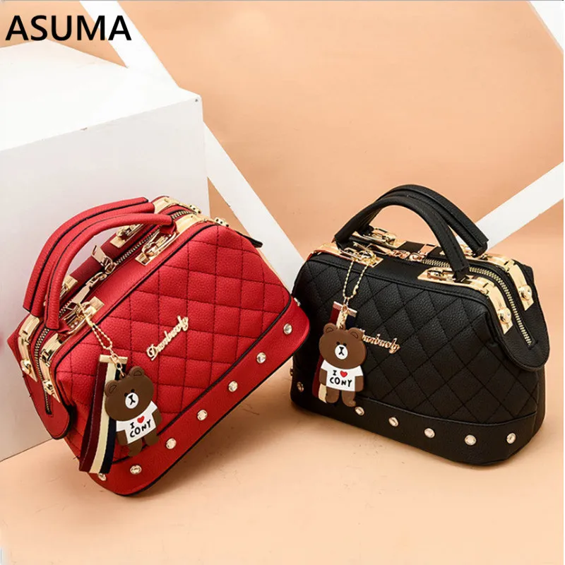 

Female bags Quality PU Leather Soft Face Women Bag Wild Shoulder Messenger Bag Quilted Handbag Pendant Cute Bear pochette femme
