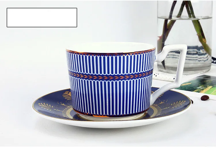 Европейский набор кофейных чашек из костяного фарфора, английский стиль, набор для послеобеденного чая, керамическая чайная чашка, для вас с блюдом, для дома, да, чашка, подарок