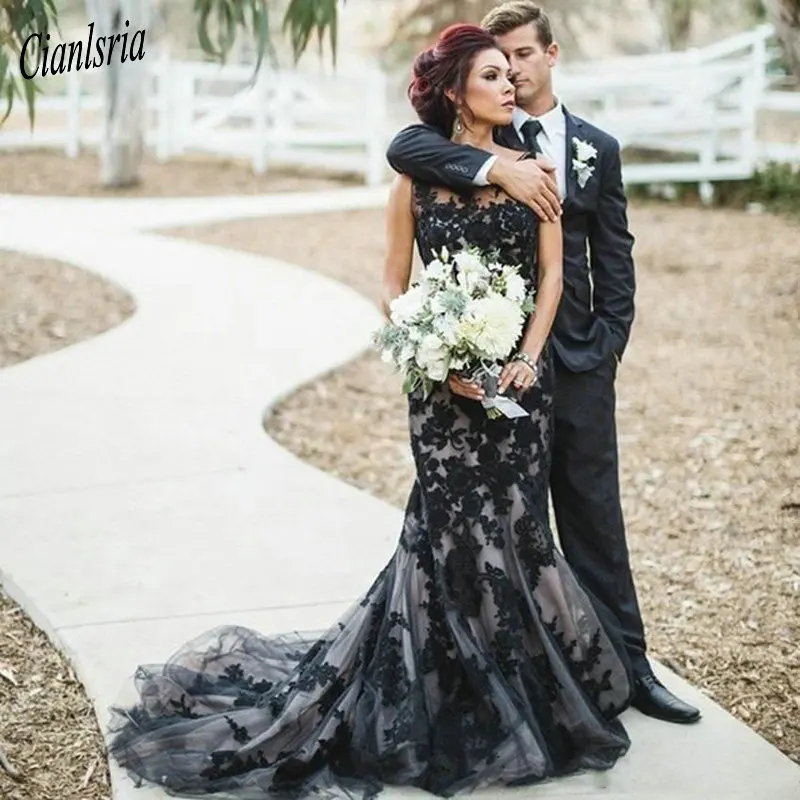 

Fashion Black Gothic Mermaid Wedding Dresses 2019 Lace Custom Made Bride Bridal Wedding Gowns Sweep Train robe de mariage
