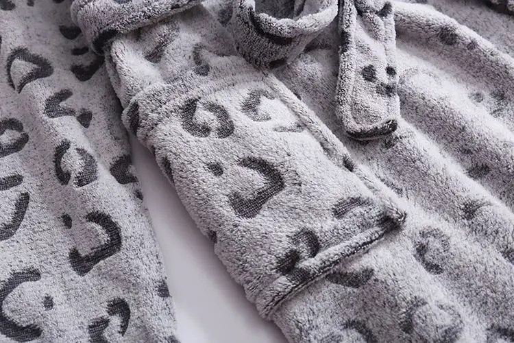 Унисекс Зимние Модные свободные леопардовые термо флисовые пижамы банный халат длиной до колен удобный мягкий пояс халат для отдыха