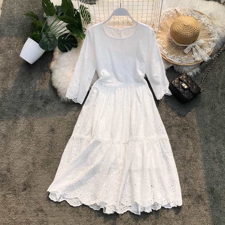 

Summer New Round-necked Loose Doll White Lace Dress Women Embroidery Hollow Elegant Vestidos F080