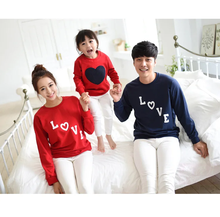 Семейные рождественские пижамы, Детский свитер с надписью «Love», Детская Пижама, одежда для мамы и дочки, одежда для родителей и детей