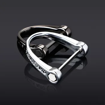 

Sophisticated Design Car Key Chain High-grade Hardware Zinc Alloy Horseshoe Buckle Car Accessories Key Chain