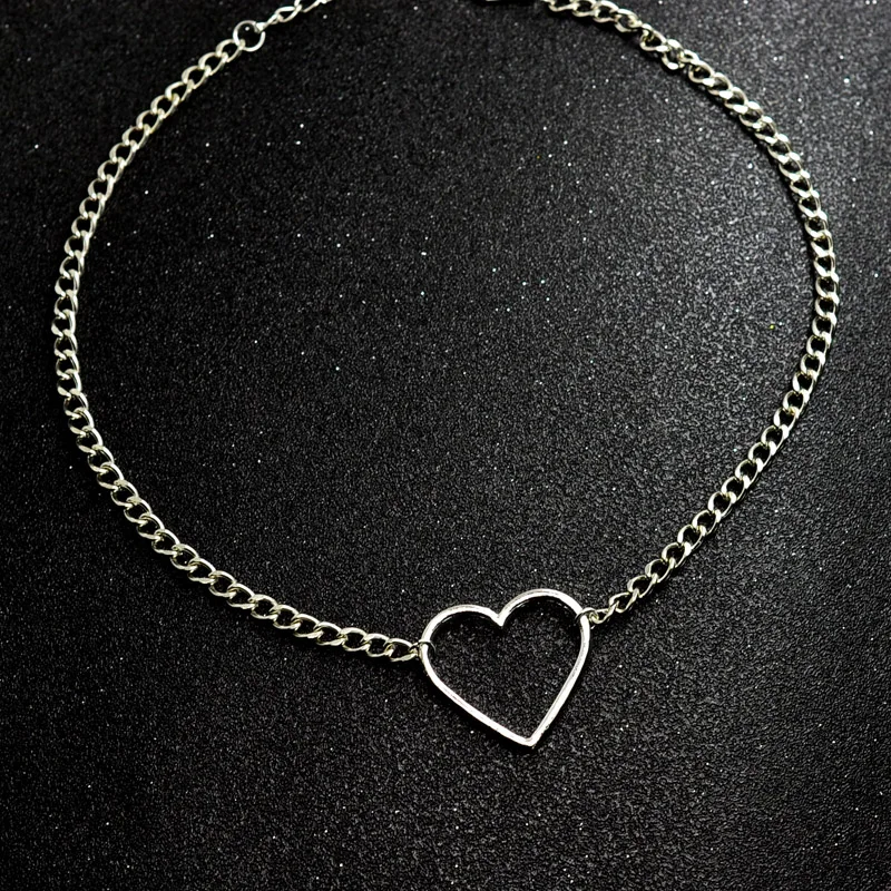NK218-Hollow-Heart-Choker-Necklaces-For-Women-Clavicle-Colar-Statement-Necklace-Collares-Heart-Dainty-Pendant-Necklace