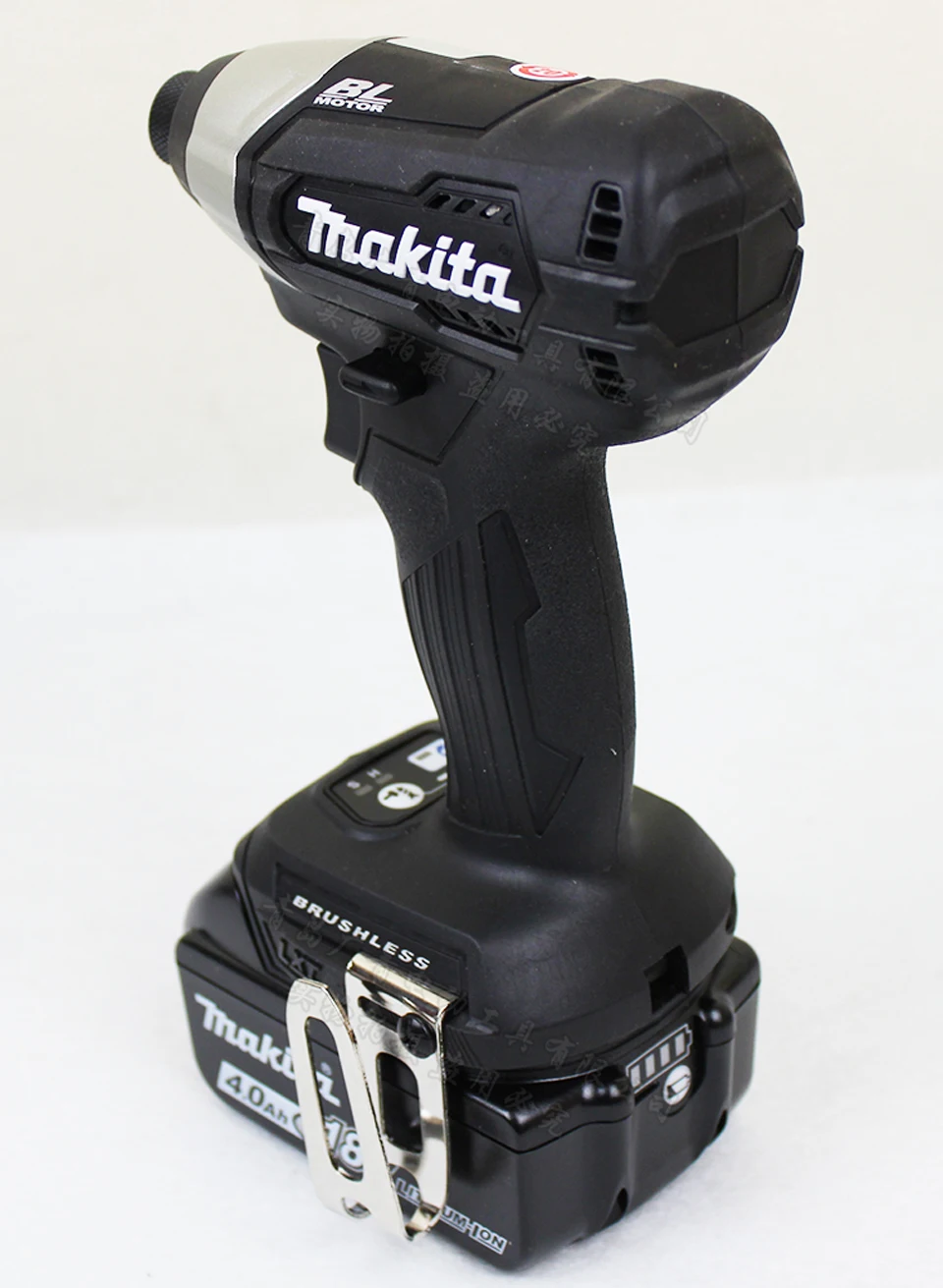 Япония Makita DTD155RMEB зарядная отвертка электрическая ударная отвертка бесщеточная литиевая батарея 135N. m 3900 об/мин 3, 000ipm