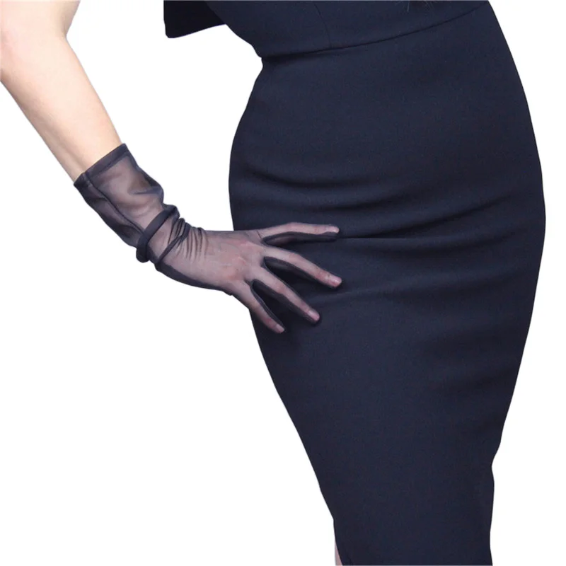 Black White Women Gloves Mesh Lace Ultra-Thin Medium And Long Section 35cm Woman's Black Evening Vestido Boda Gloves TB68-1 Black White Women Gloves Mesh Lace Ultra-Thin Medium And Long Section 35cm Woman's Black Evening Vestido Boda Gloves TB68-1