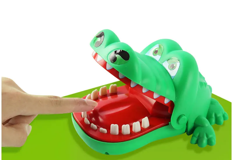 Prank Toy Trick toys Bar Party favors Family interactive games Crocodile Shark Mouth Dentist Bite Finger Game Gag Toy Funny kid