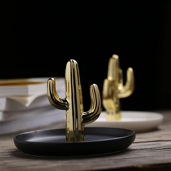 

Gold ceramic seahorse ring tray lace ceramic jewelry rack home decoration