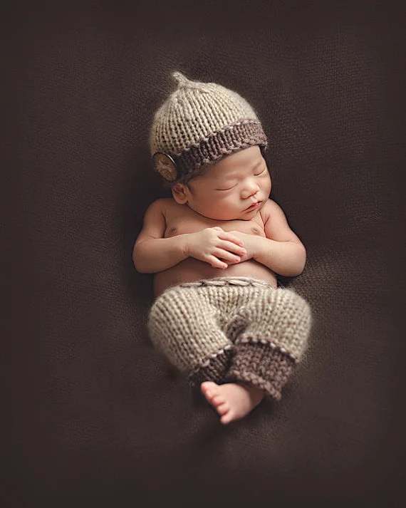 Бесплатная доставка, новорожденных шляпа набор-полосатый Детские шапочка Hat & Брюки для девочек-хаки и коричневый новорожденный вязание