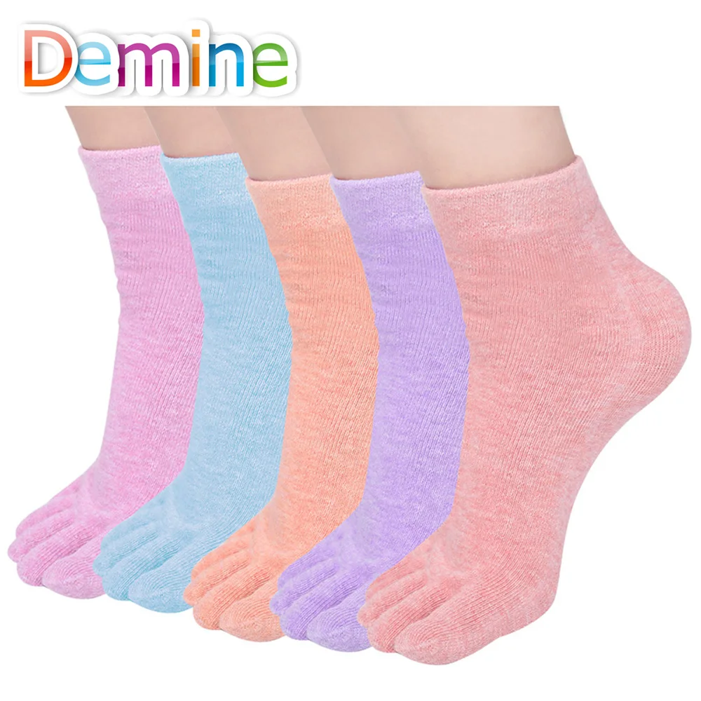 

Demine 5 Pairs/Set Cotton Short Socks Female Casual Breathable Deodorant 5 Toes Ankle Foot Soles for Lady Girls Gift Sox Inserts
