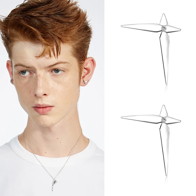 

Independent designer pointer ear nail mesh Red street tide man the same niche design earrings