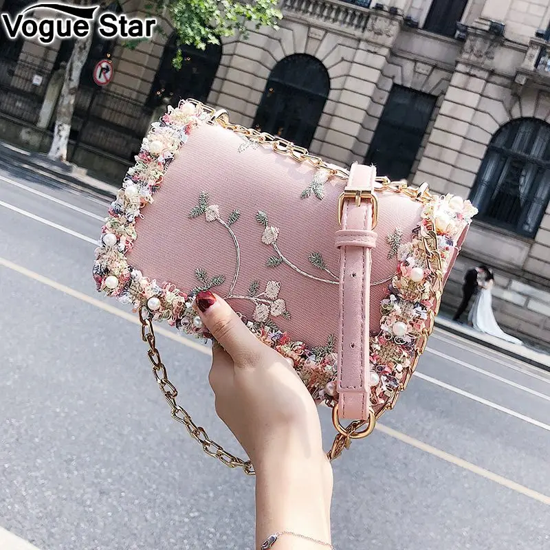 

Lace Flowers Women bag 2019 New handbag High quality PU Leather Sweet Girl bag Flower Pearl Chain Shoulder Messenger Bag M249