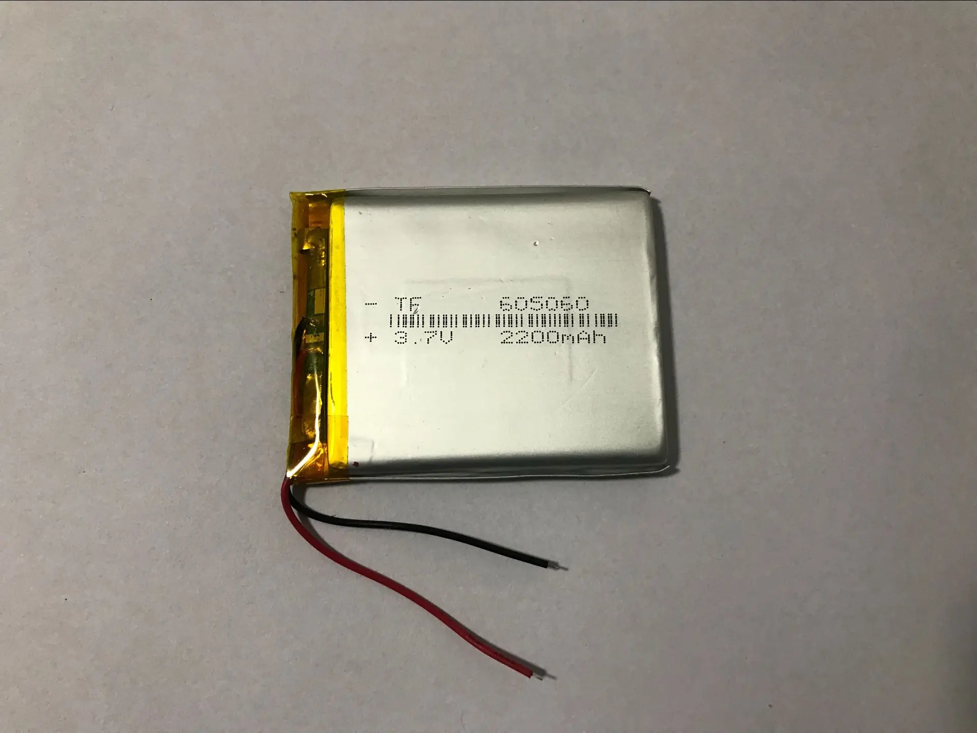 

3.7V polymer lithium 605060 2200MAH battery 6X50X60mm