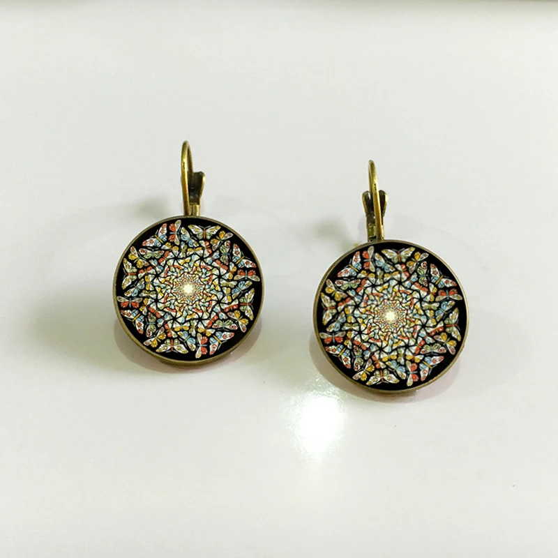 4325339590_1467425893