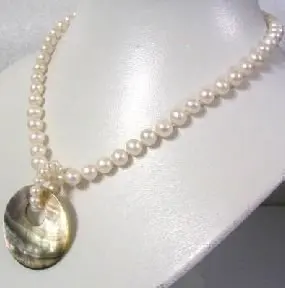

Jewellery WHITE PEARL NECKLACE SHELL PENDANT 7-8mm