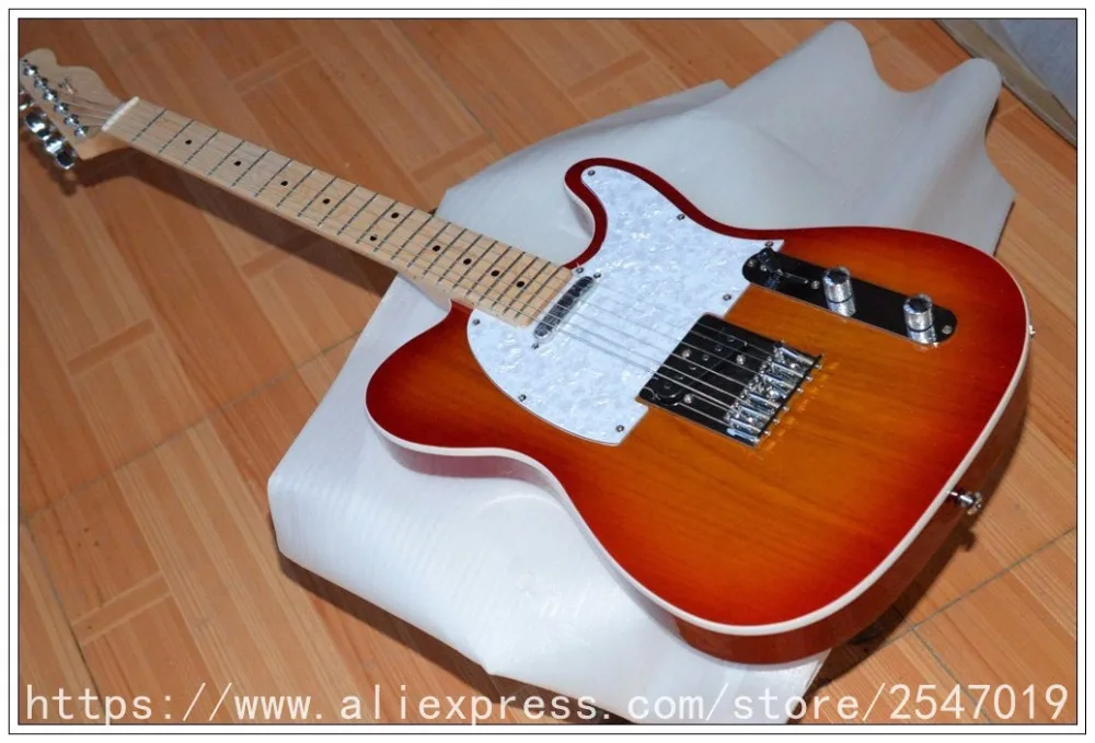 New Custom shop Electric Guitar Alder wood body Cherry Burst color with