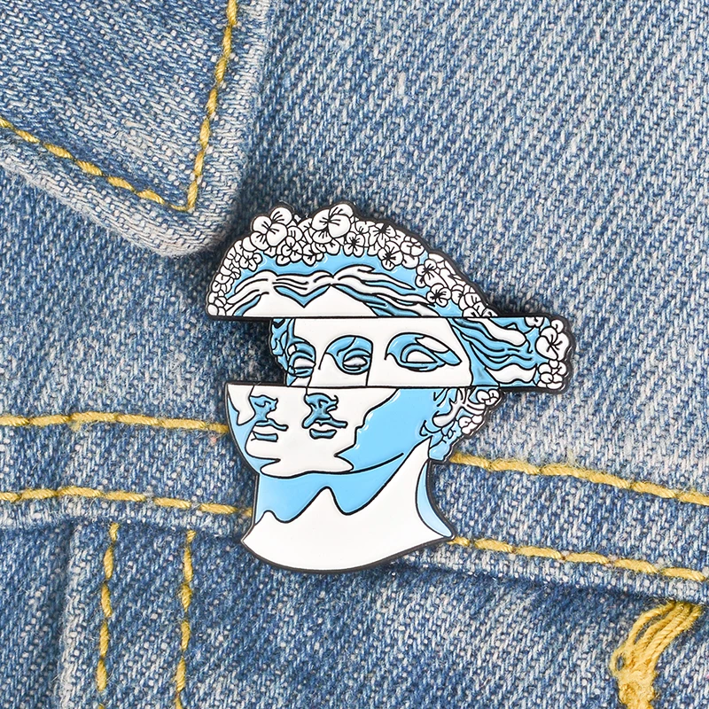 

XEDZNew double-sided enamel blue garland sculpture female badge brooch bag clothing needle cartoon fashion jewelry gift friends