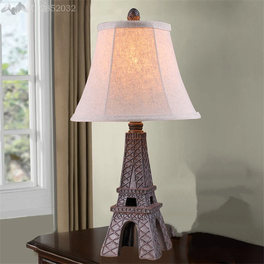 JW_European Retro Creative Eiffel Tower Table Lamp Resin Cloth Desk
