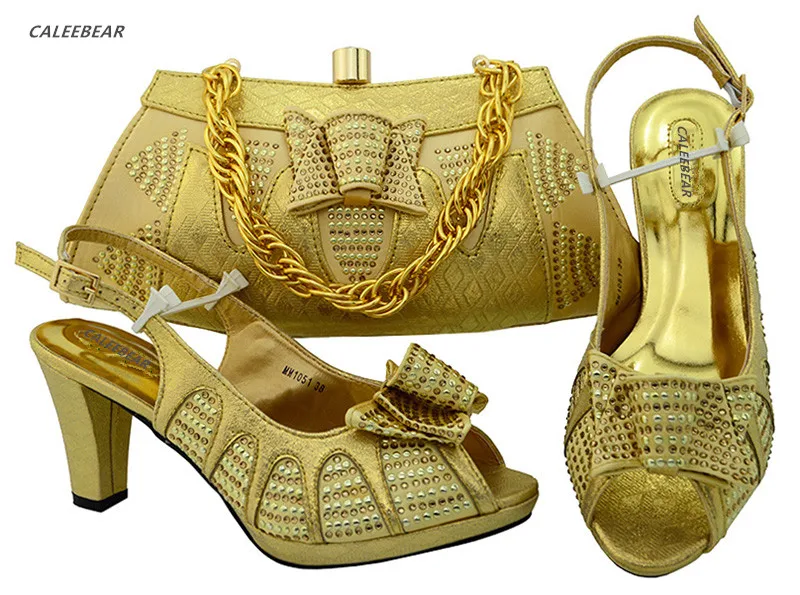 MM1051 GOLD SIZE 38-43 HEEL 8.5CM 0.9KG RMB215