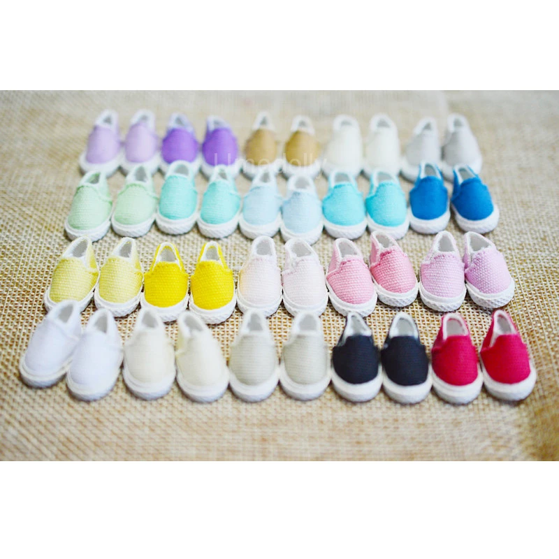 

1 Pair 1/12 Scale Cute Mini Slip-ons Shoes for OB11 Doll Shoes Accessories