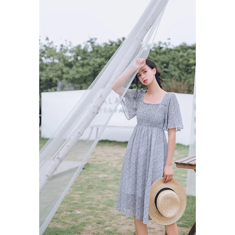 

-- the summer new king tai han edition retro super small and pure and fresh flower dress children's department