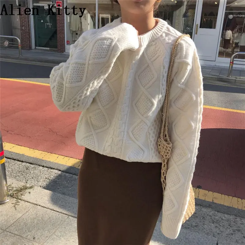 

Alien Kitty Korea Fashion Autumn Winter Sweater Women O-Neck Long Sleeve Pullovers Knitted Tops Beige High Quality Sweet Simple
