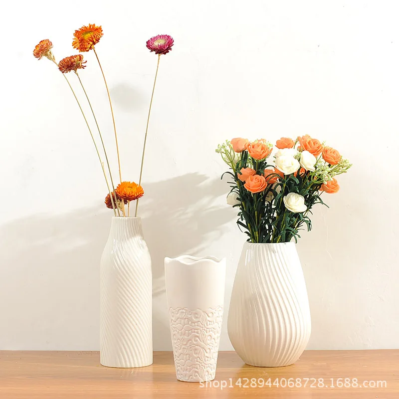 

Green Sound Simple Modern White Vase Ceramic Vase Decoration European Desktop Ceramic Ornaments Office Home Accessories