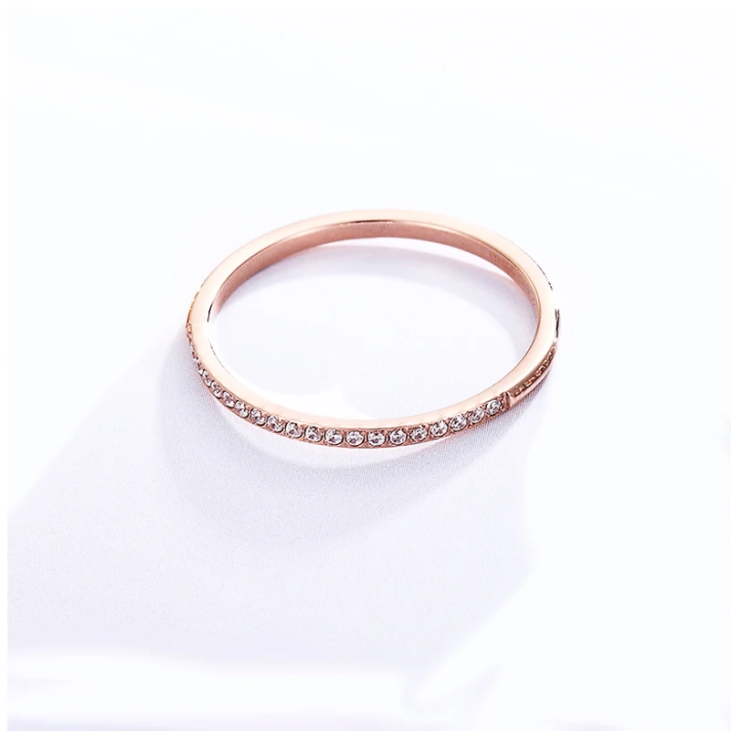 1.5mm Wide Fine workmanship Zircon Ring For Women Top Quality Titanium Steel Gifts for lovers Jewelry Wedding Ring Wholesale 4