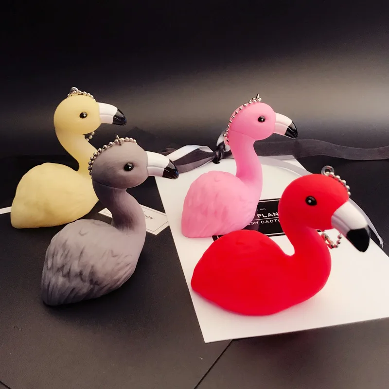 

Fancy&Fantasy Cute Silicone Flamingo Keychain Women Elegant Keychain Holder Car Bag Keyring Souvenir Gifts Keychains