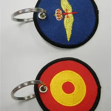 Испанский круг брелок с вышивкой